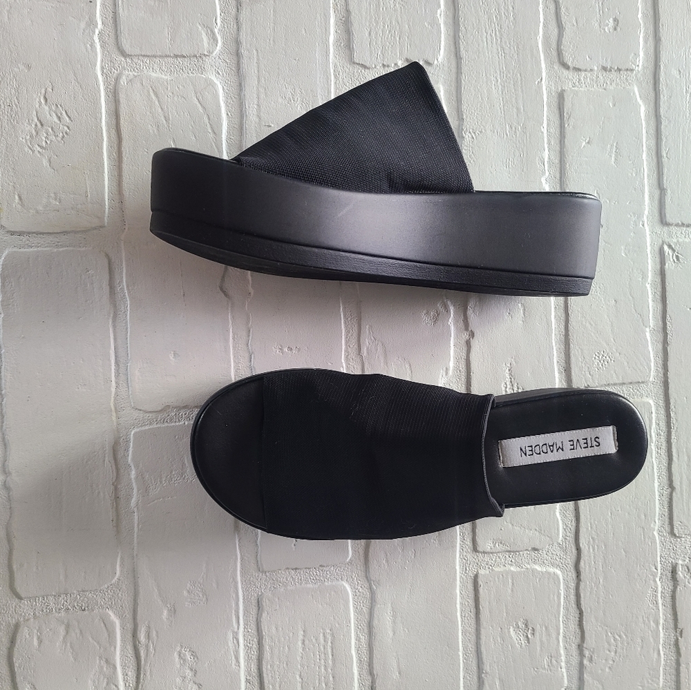 Steve Madden Vintage Slinky 90s Wedge Heels Size 8